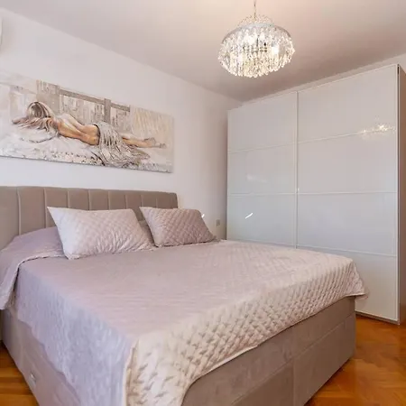Apartamento Apartman Duzel Two, Imotski