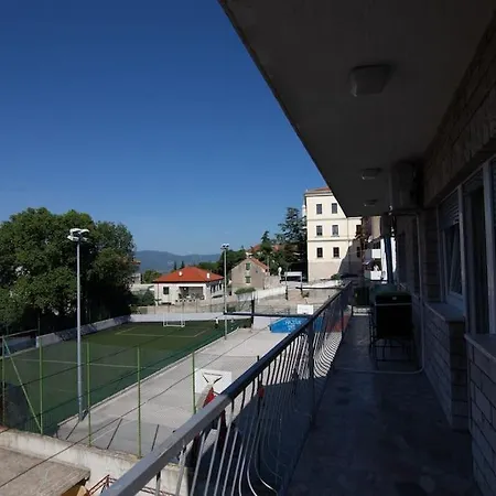 Apartman Duzel Two,